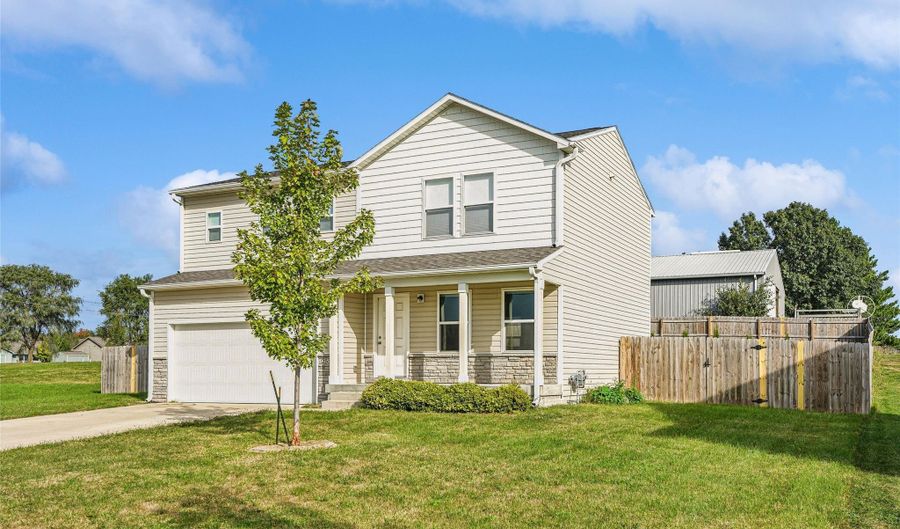 2517 Landon Ct SW, Altoona, IA 50009 - 4 Beds, 3 Bath
