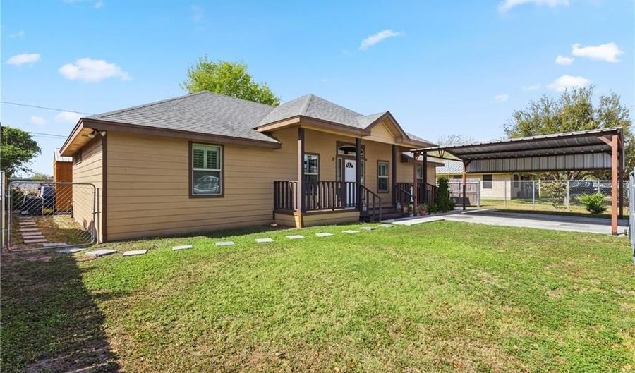 1219 W Stensbo Ave, Alamo, TX 78516 - 5 Beds, 3 Bath