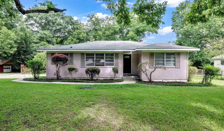 3224 POPLAR Ln, Adamsville, AL 35005 - 3 Beds, 2 Bath