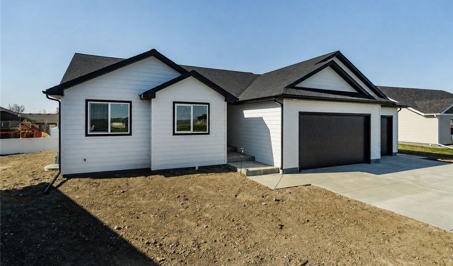949 Madrid Dr, Billings, MT 59105 - 3 Beds, 2 Bath