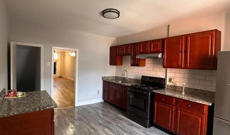 2940 E FAYETTE St E, Baltimore, MD 21224 - 0 Beds, 0 Bath