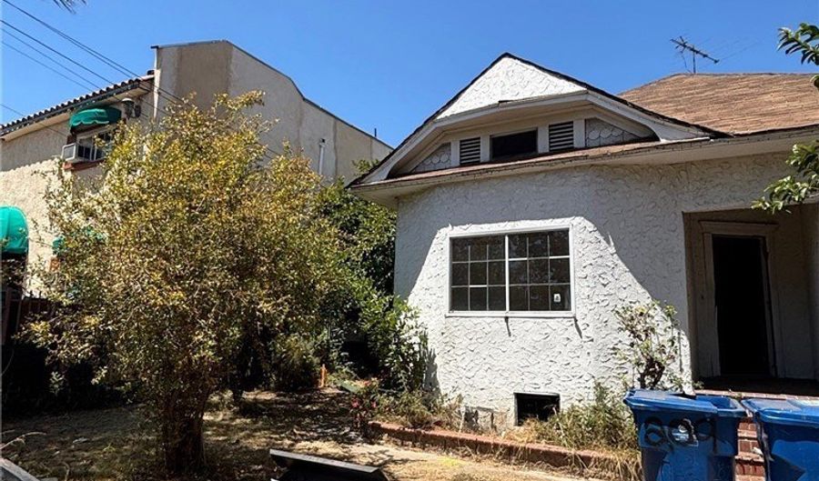 2429 Folsom, Los Angeles, CA 90033 - 4 Beds, 2 Bath