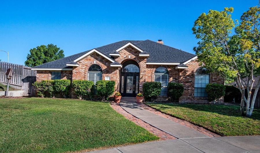 6604 OPAL Ct, Amarillo, TX 79124 - 3 Beds, 2 Bath