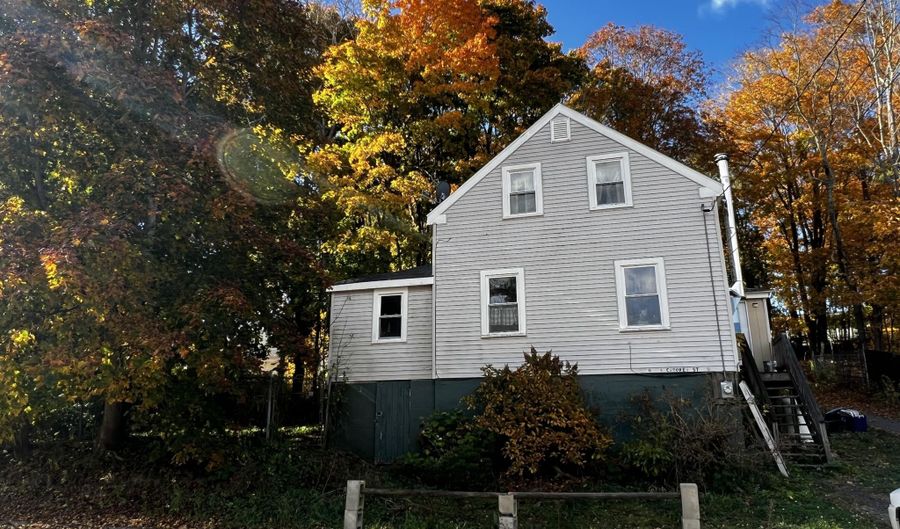6 Crooker St, Bath, ME 04530 - 4 Beds, 2 Bath