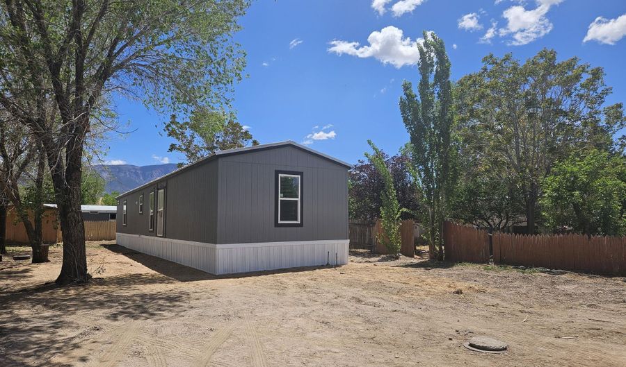 724 ATHENA Ave, Bernalillo, NM 87004 - 3 Beds, 2 Bath