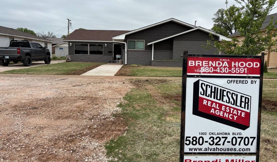 909 Barnes, Alva, OK 73717 - 3 Beds, 2 Bath