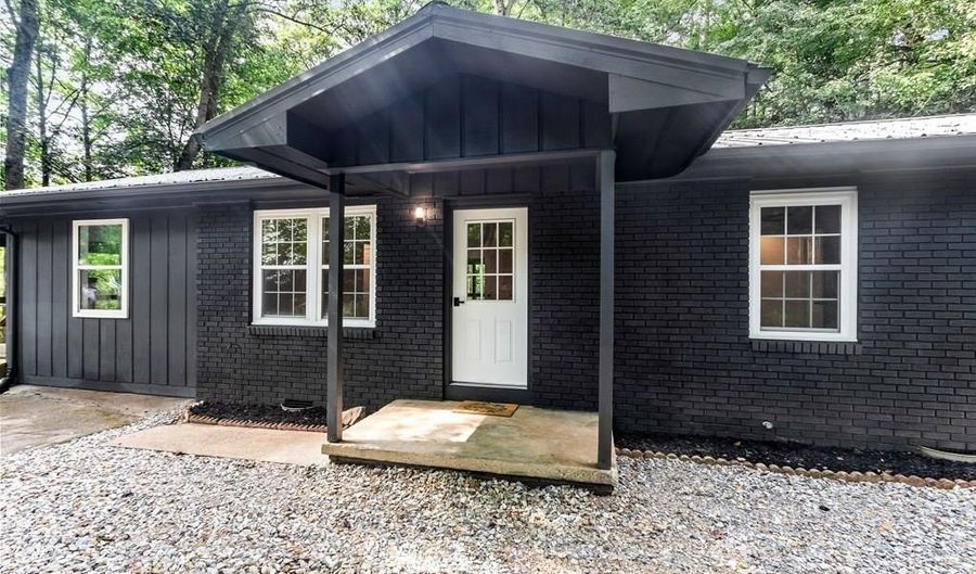 123 Quarry Rd, Andrews, NC 28901 - 4 Beds, 2 Bath