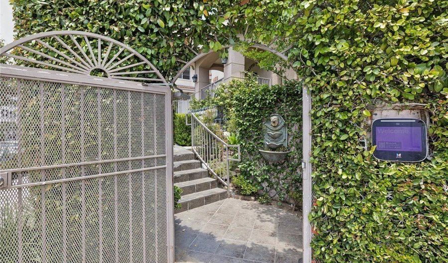 456 Shatto Pl 6, Los Angeles, CA 90020 - 3 Beds, 3 Bath