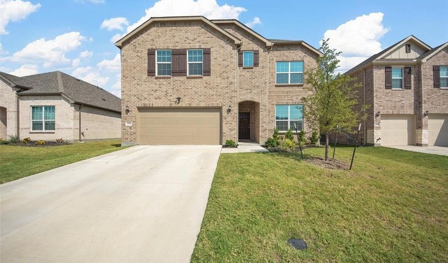 2111 Robert St, Anna, TX 75409 - 4 Beds, 4 Bath