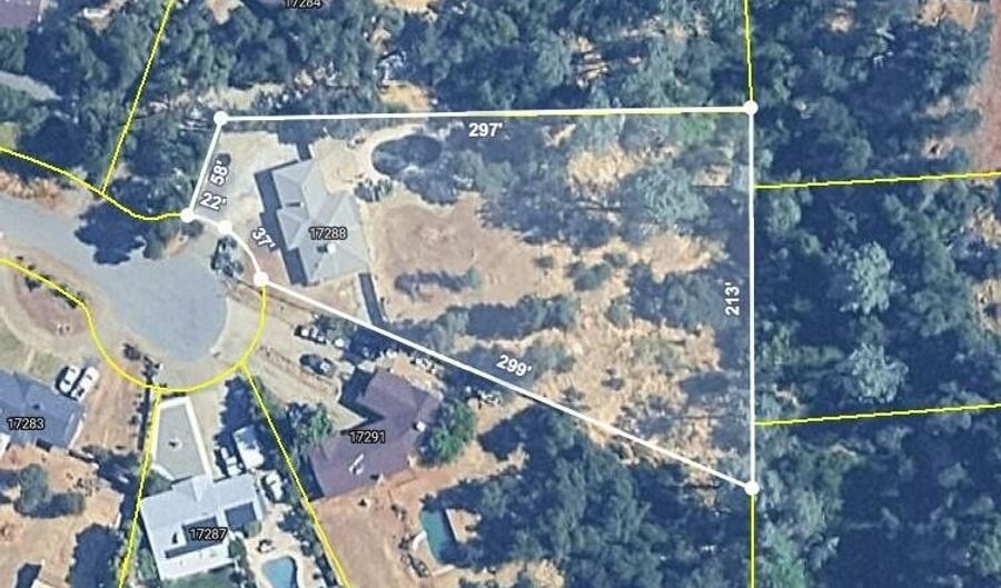 17288 Sabiana Dr, Anderson, CA 96007 - 3 Beds, 2 Bath