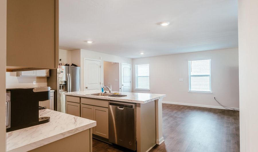 47 CURRANT Cir, Magnolia, DE 19962 - 5 Beds, 3 Bath