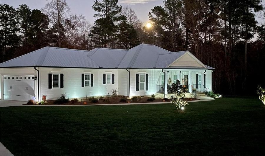 3526 Tot Hill Farm Rd, Asheboro, NC 27205 - 3 Beds, 3 Bath