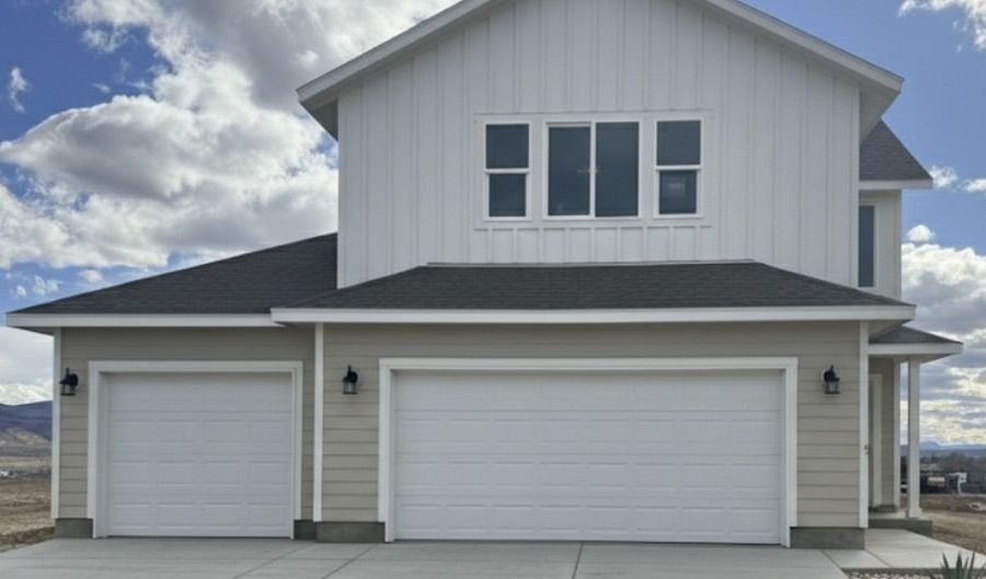 2918 ARIA Way, Elko, NV 89801 - 3 Beds, 3 Bath