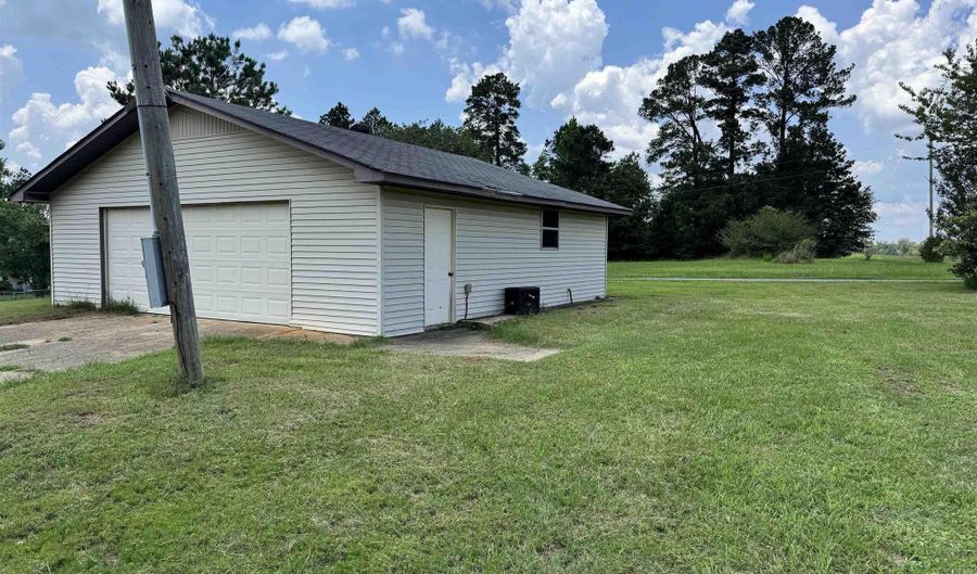 6838 HIGHWAY 167, Bernice, LA 71222 - 4 Beds, 3 Bath