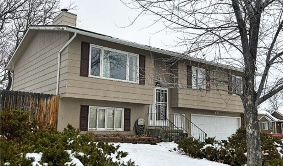 721 Constitution Ave, Billings, MT 59105 - 4 Beds, 2 Bath