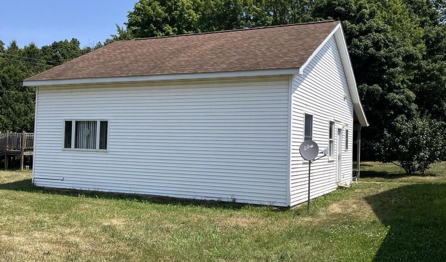 4338 110th Ave, Allegan, MI 49010 - 2 Beds, 1 Bath