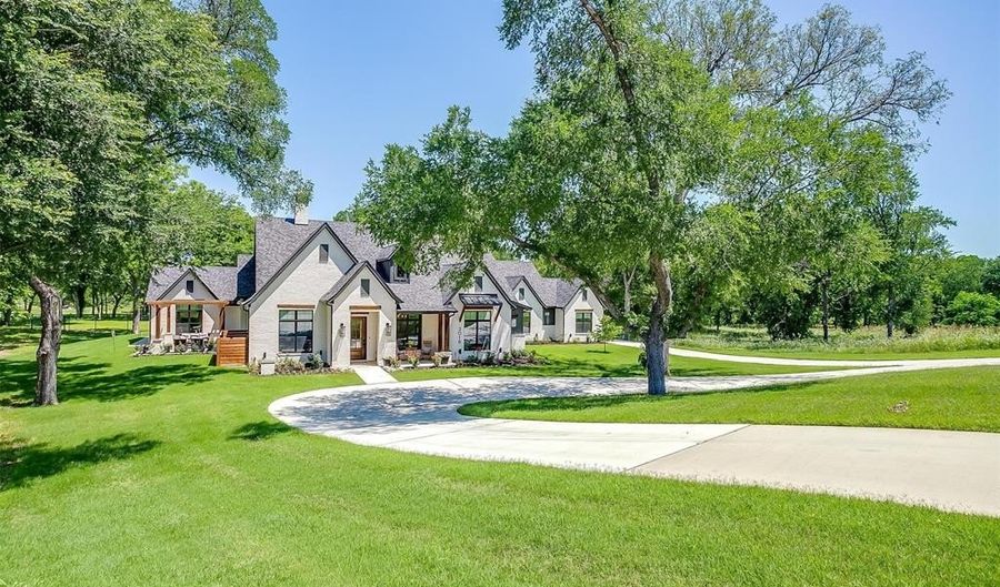3018 Winding Creek Trl, Aledo, TX 76008 - 5 Beds, 6 Bath