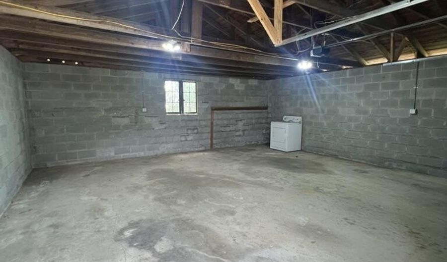 10501 Nc 211, Aberdeen, NC 28315 - 3 Beds, 2 Bath