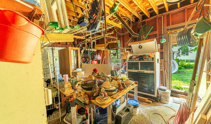 148 Eastern Ave, Augusta, ME 04330 - 3 Beds, 2 Bath