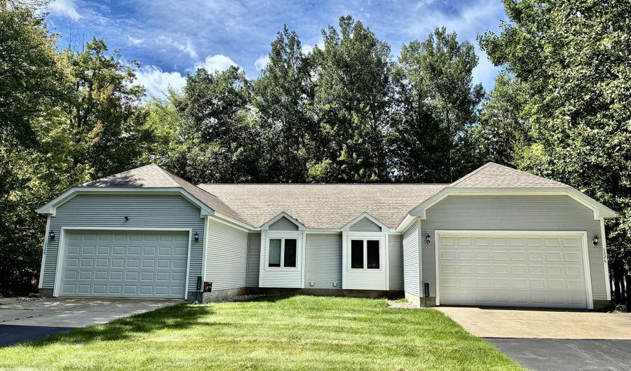 1326 Fox Farm Dr, Alpena, MI 49707 - 3 Beds, 3 Bath