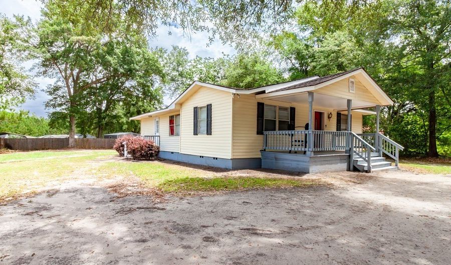 2007 Vada Rd, Bainbridge, GA 39817 - 3 Beds, 1 Bath