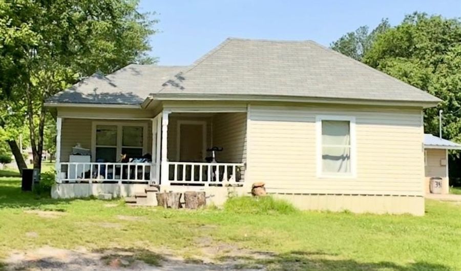 331 Magnolia St, Sulphur Springs, TX 75482 - 2 Beds, 1 Bath