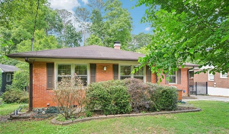 845 Stratford Rd, Avondale Estates, GA 30002 - 3 Beds, 2 Bath