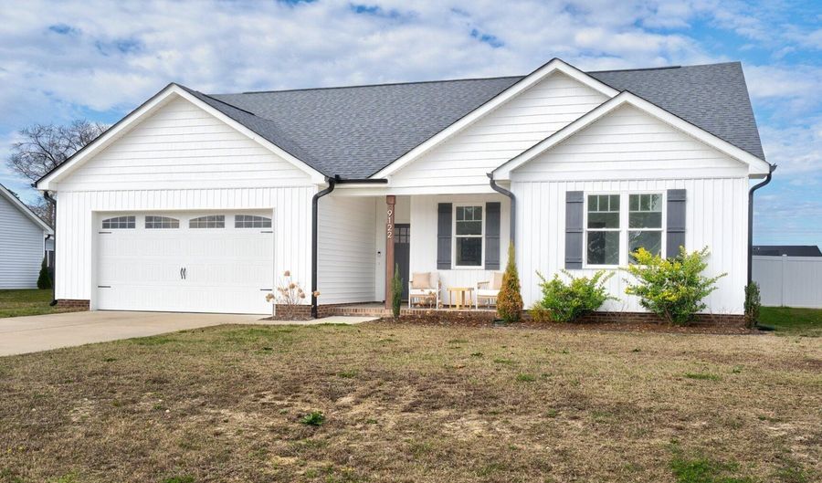 9122 Byron Ct, Bailey, NC 27807 - 3 Beds, 2 Bath