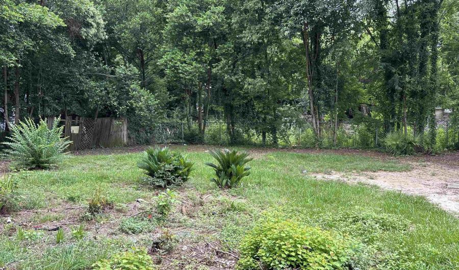 569 Villa Esta Cir, Macon, GA 31206 - 3 Beds, 1 Bath