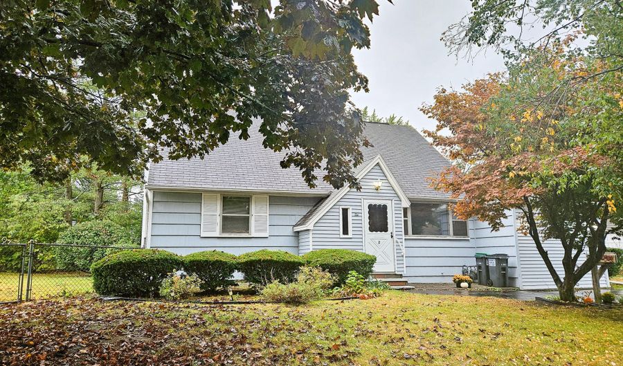 2 Jeffrey Ln, Albany, NY 12211 - 4 Beds, 1 Bath