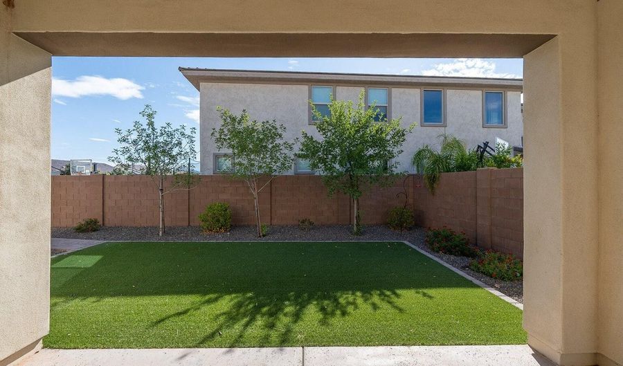 4355 S SYNAPSE Dr, Mesa, AZ 85212 - 5 Beds, 4 Bath