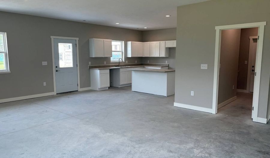 235 Third St, Bartlett, NE 68622 - 2 Beds, 1 Bath