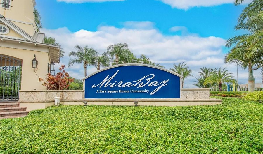 5246 BRIGHTON SHORE Dr, Apollo Beach, FL 33572 - 4 Beds, 3 Bath
