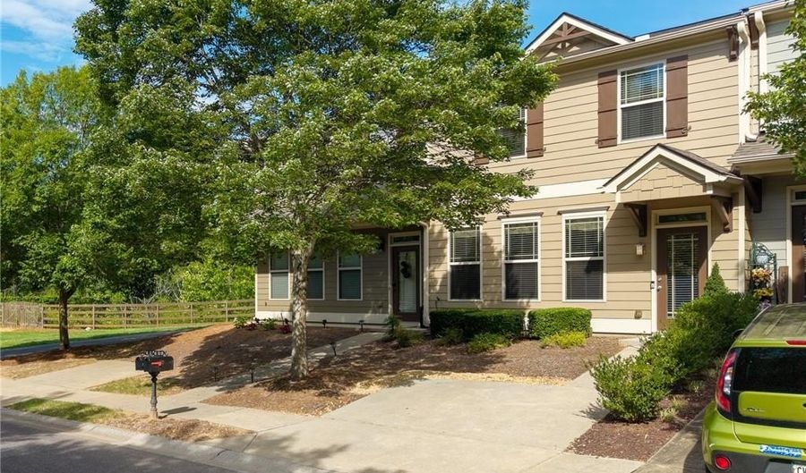 608 Myers Gate Rd, Ball Ground, GA 30107 - 3 Beds, 3 Bath