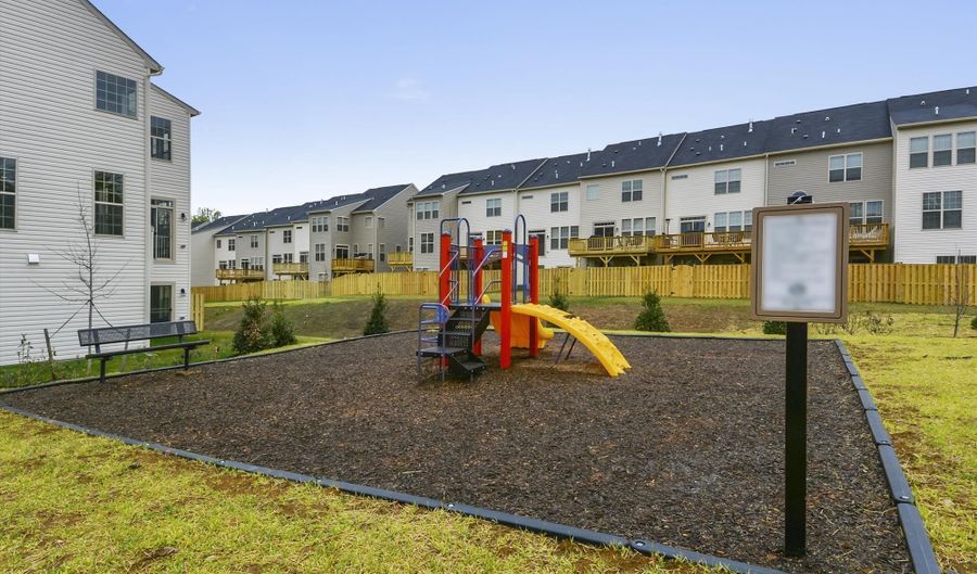 844 NANCY LYNN Ln, Arnold, MD 21012 - 3 Beds, 4 Bath