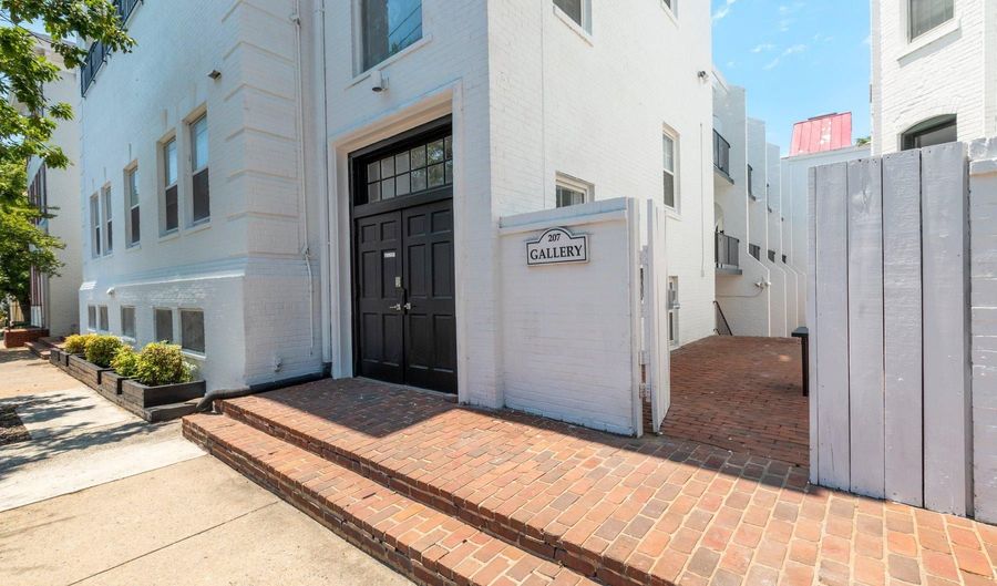 207 S PATRICK St 202, Alexandria, VA 22314 - 1 Beds, 1 Bath