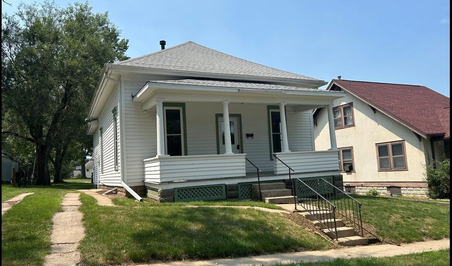 507 Birch St, Atlantic, IA 50022 - 2 Beds, 1 Bath