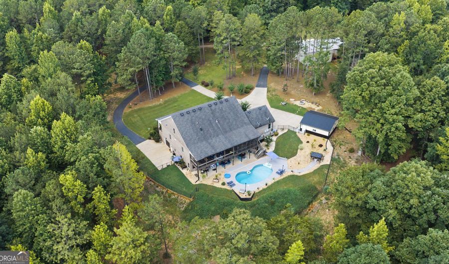 300 Brook Rd, Barnesville, GA 30204 - 5 Beds, 3 Bath