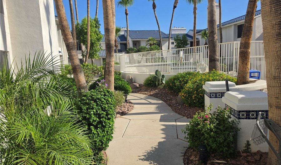 1800 Clubhouse Dr 25, Bullhead City, AZ 86442 - 2 Beds, 2 Bath