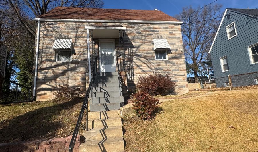5444 VARNUM St, Bladensburg, MD 20710 - 5 Beds, 3 Bath