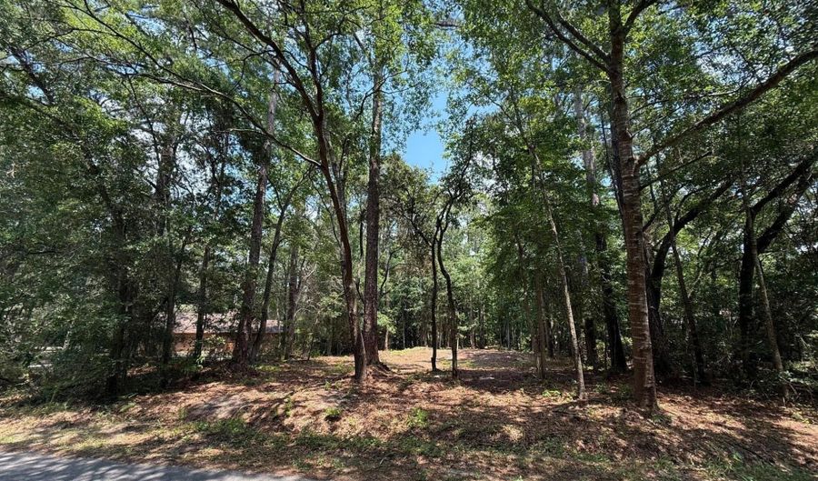 86 Wade Hampton Dr, Beaufort, SC 29907 - 0 Beds, 0 Bath