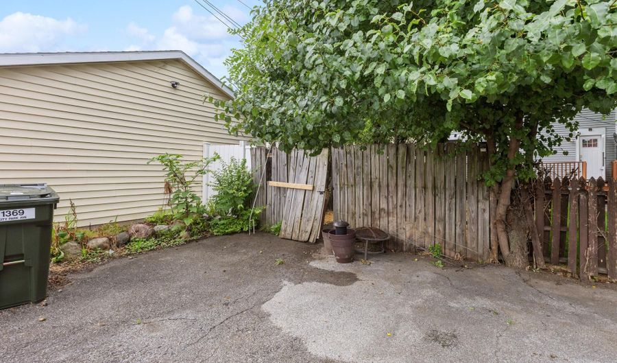 1369 City Park Ave, Columbus, OH 43207 - 2 Beds, 1 Bath
