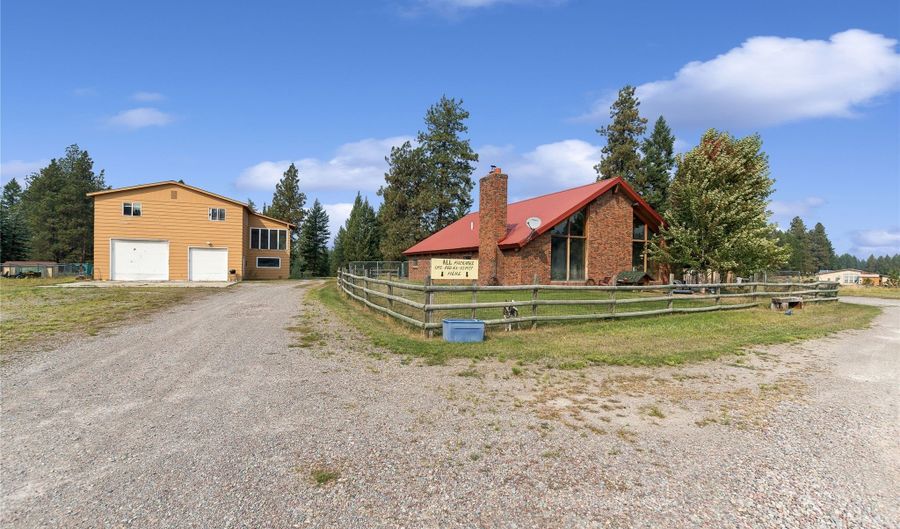 184 Slow Down Ln, Bigfork, MT 59911 - 7 Beds, 4 Bath