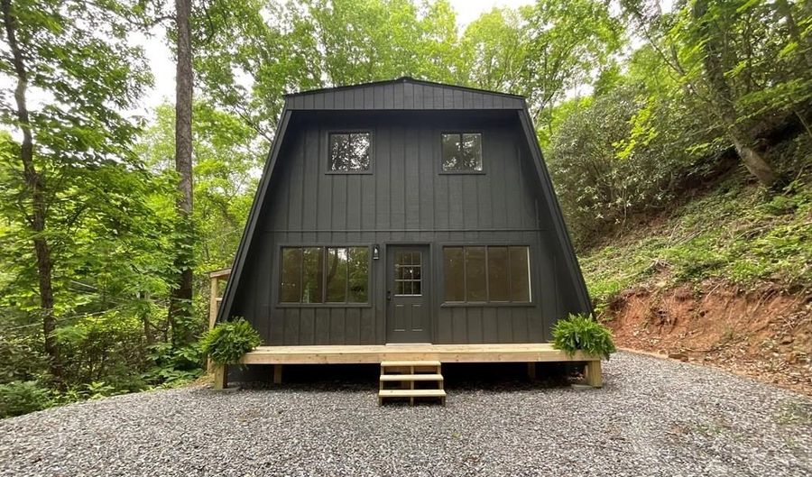 1136 Granny Squirrel Dr, Andrews, NC 28901 - 3 Beds, 2 Bath