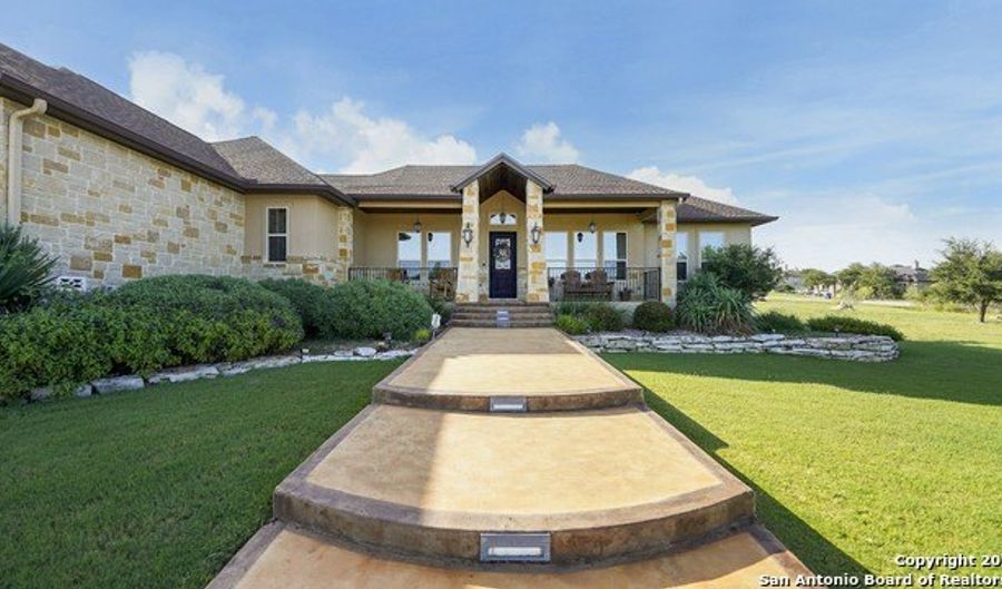 1408 Olivastro, New Braunfels, TX 78132 - 3 Beds, 4 Bath