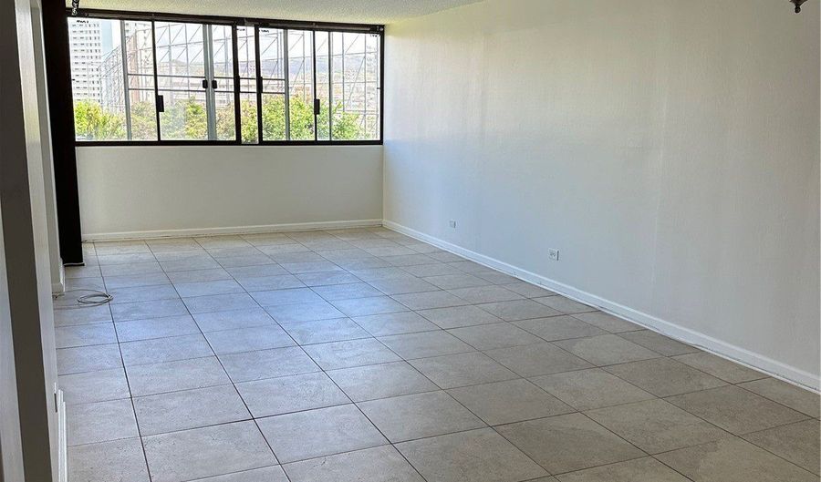 1031 Ala Napunani St 303, Honolulu, HI 96818 - 2 Beds, 2 Bath
