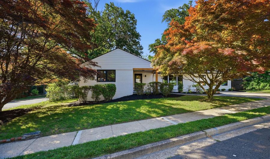 4100 25TH Pl N, Arlington, VA 22207 - 5 Beds, 4 Bath