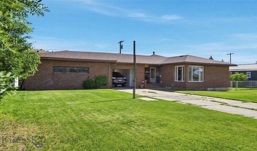 1908 Hamburg St, Anaconda, MT 59711 - 5 Beds, 2 Bath