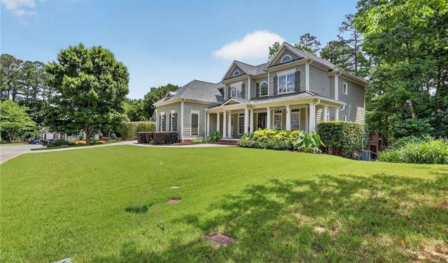 2410 Black Swan Ln NW, Acworth, GA 30101 - 5 Beds, 7 Bath