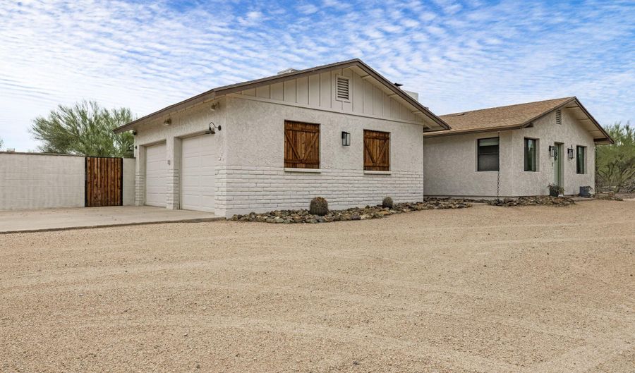 5526 E SKINNER Dr, Cave Creek, AZ 85331 - 3 Beds, 3 Bath
